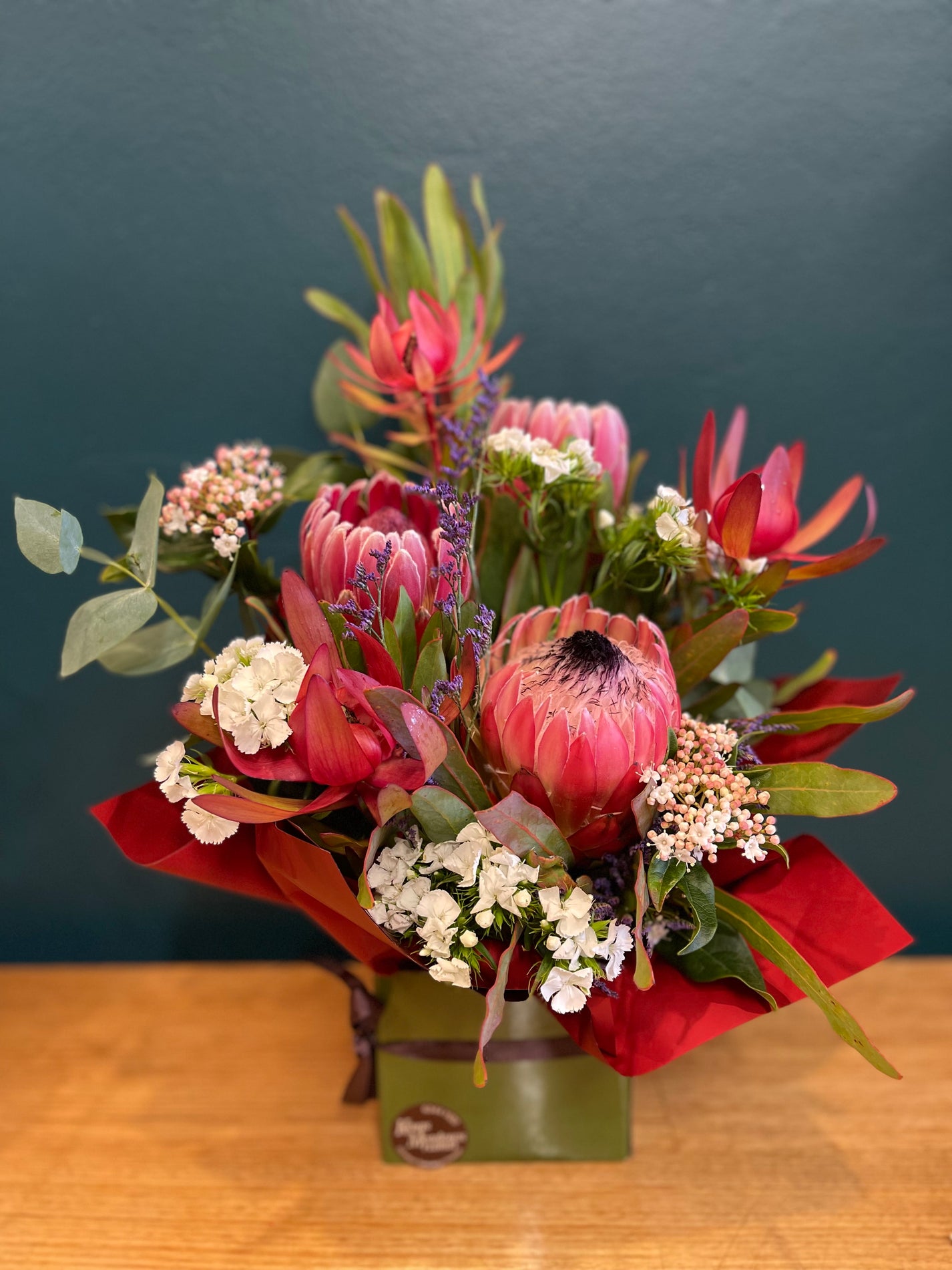 Natural & Native Arrangements Kings Meadows Florist