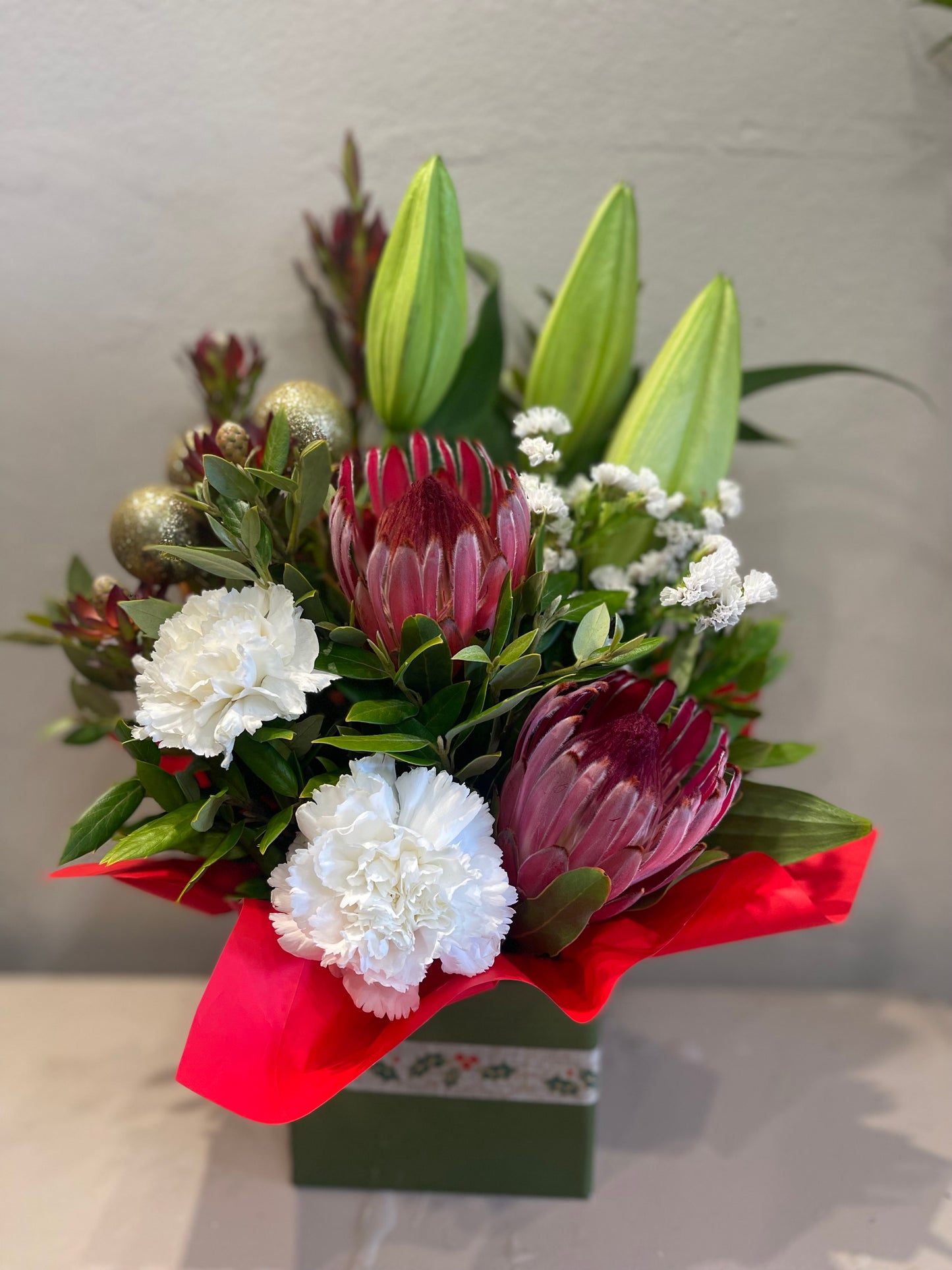 Christmas Festivities - Seasonal Arrangement