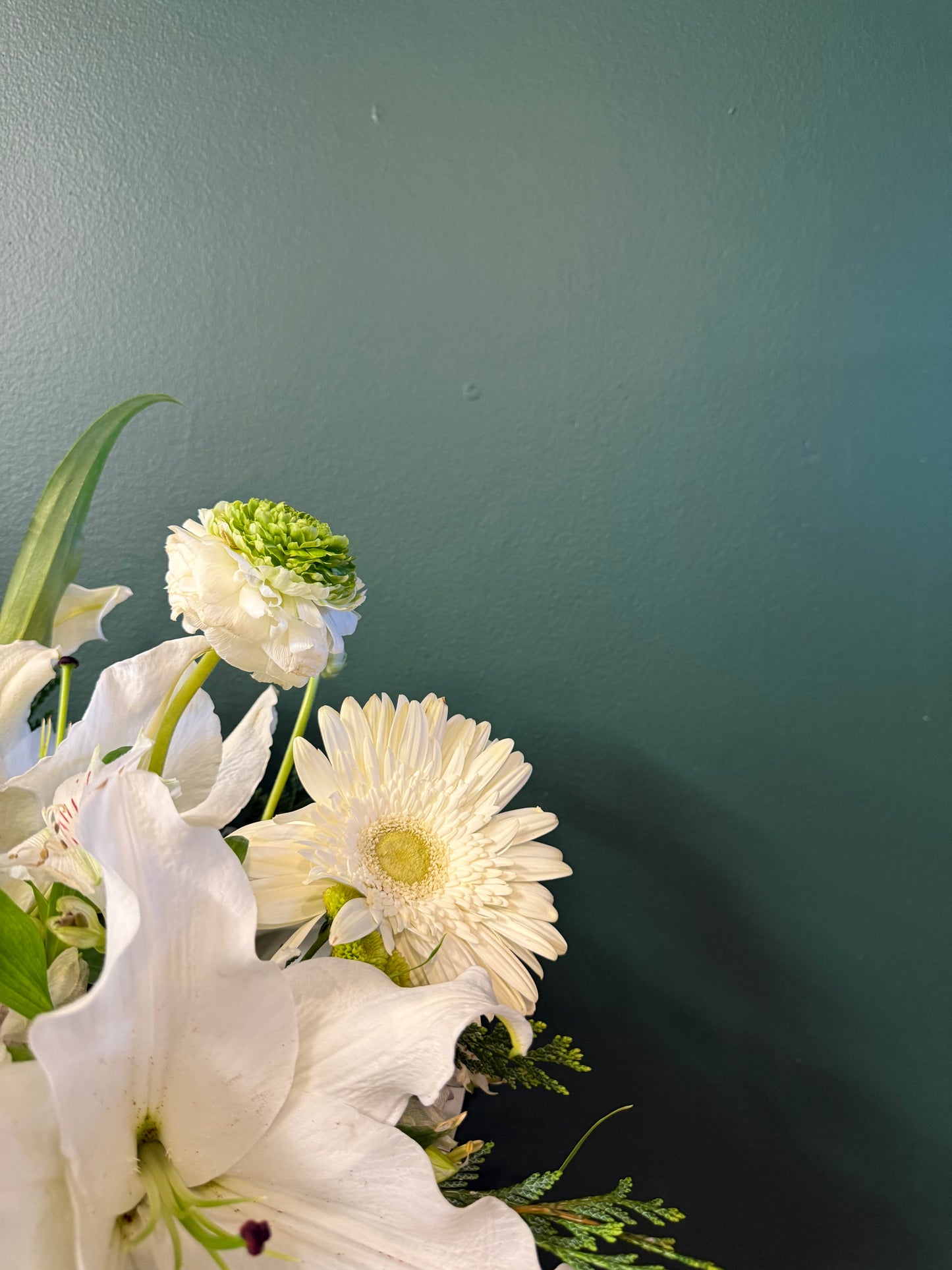 Classy and Classic - Seasonal Arrangement