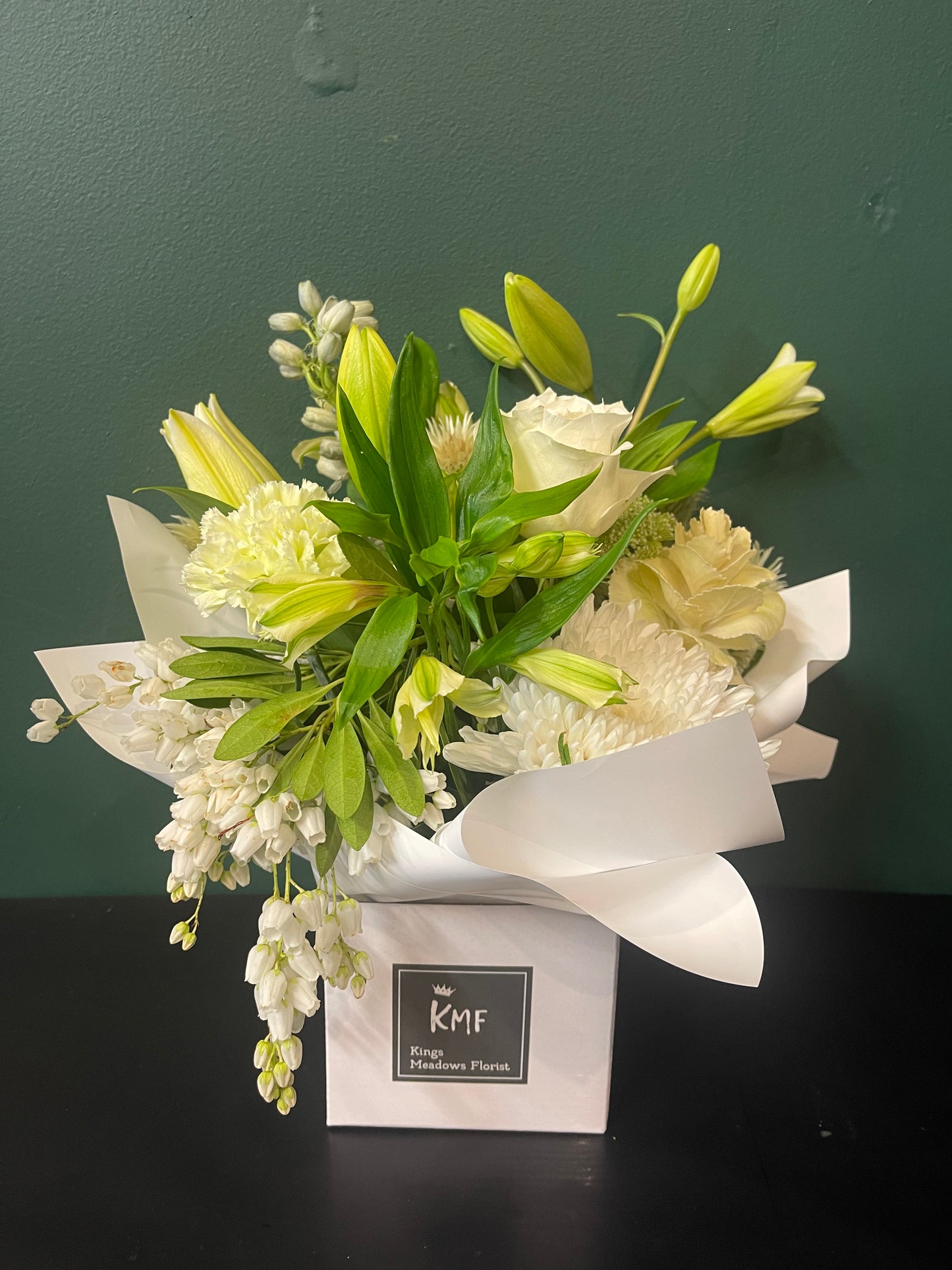 Classy and Classic - Seasonal Arrangement