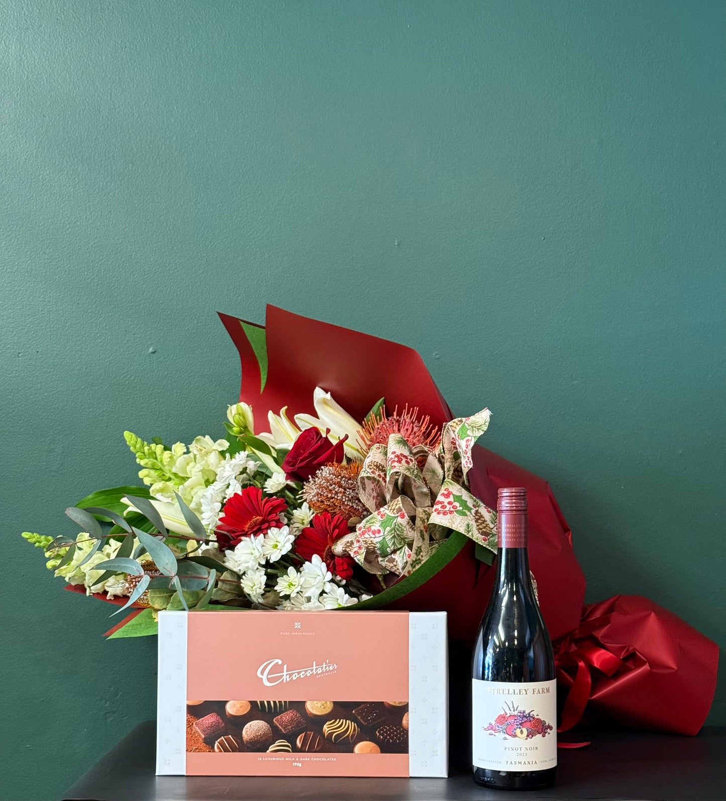 Christmas Festivities - Seasonal Bunches