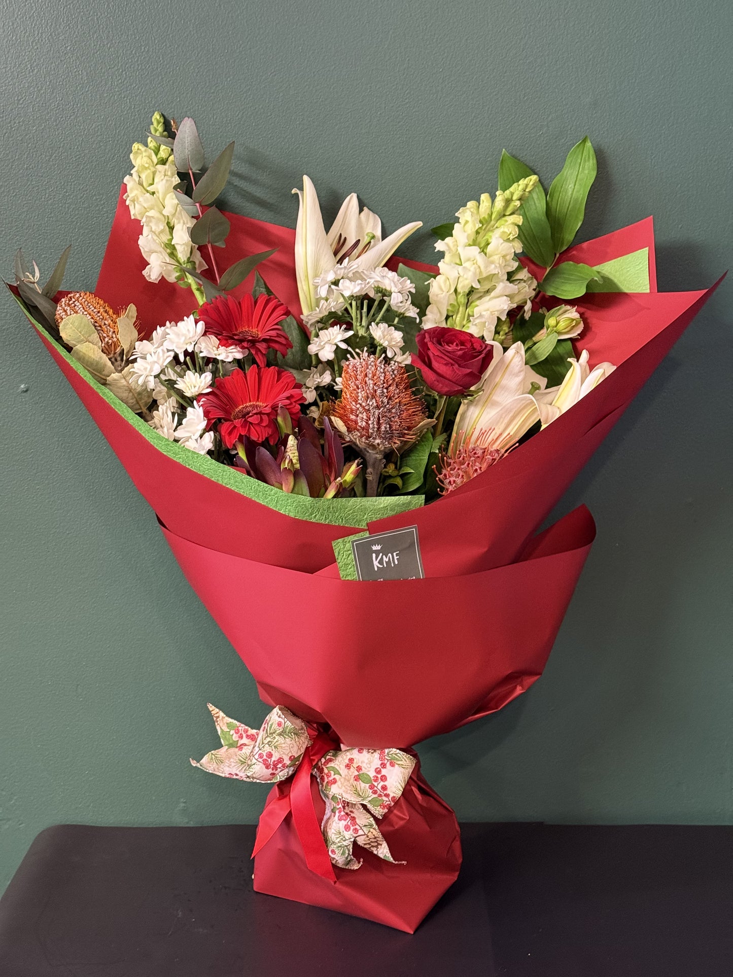 Christmas Festivities - Seasonal Bunches