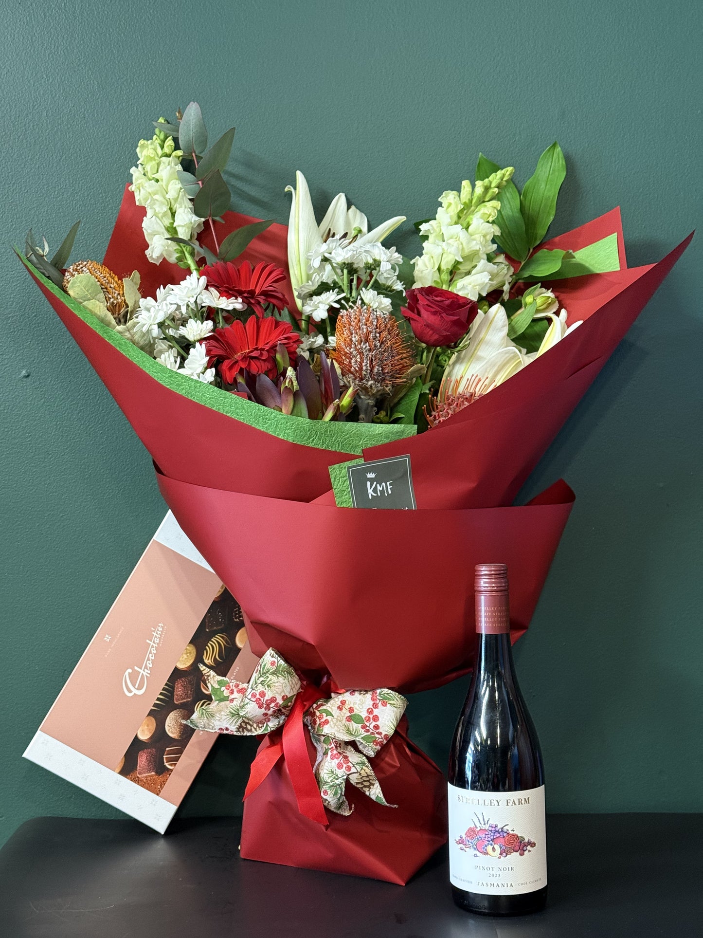 Christmas Festivities - Seasonal Bunches